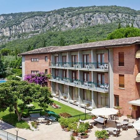 Hotel Gabbiano - Garda Lake Collection Экстерьер фото