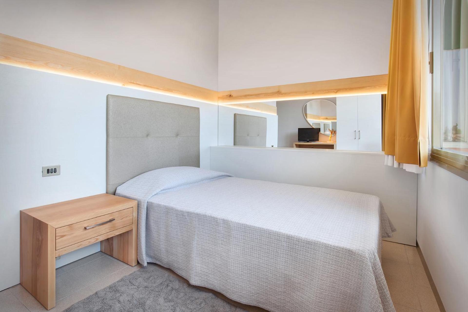 Hotel Gabbiano - Garda Lake Collection Экстерьер фото